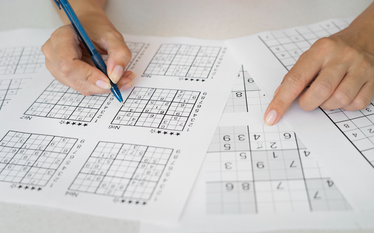 Krížovky a sudoku: Prečo ich mozog miluje, ale v prevencii demencie vás neochránia?